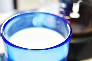 牛乳で腰痛予防！！